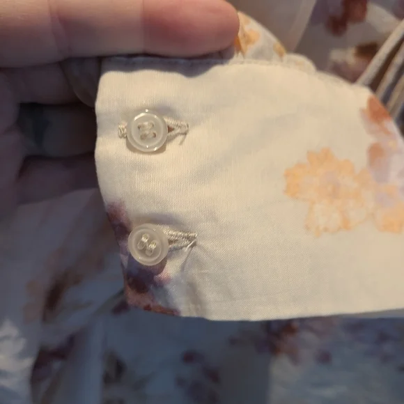 H & M Long Sleeve Pink Floral Blouse Size Small - Picture 6 of 9